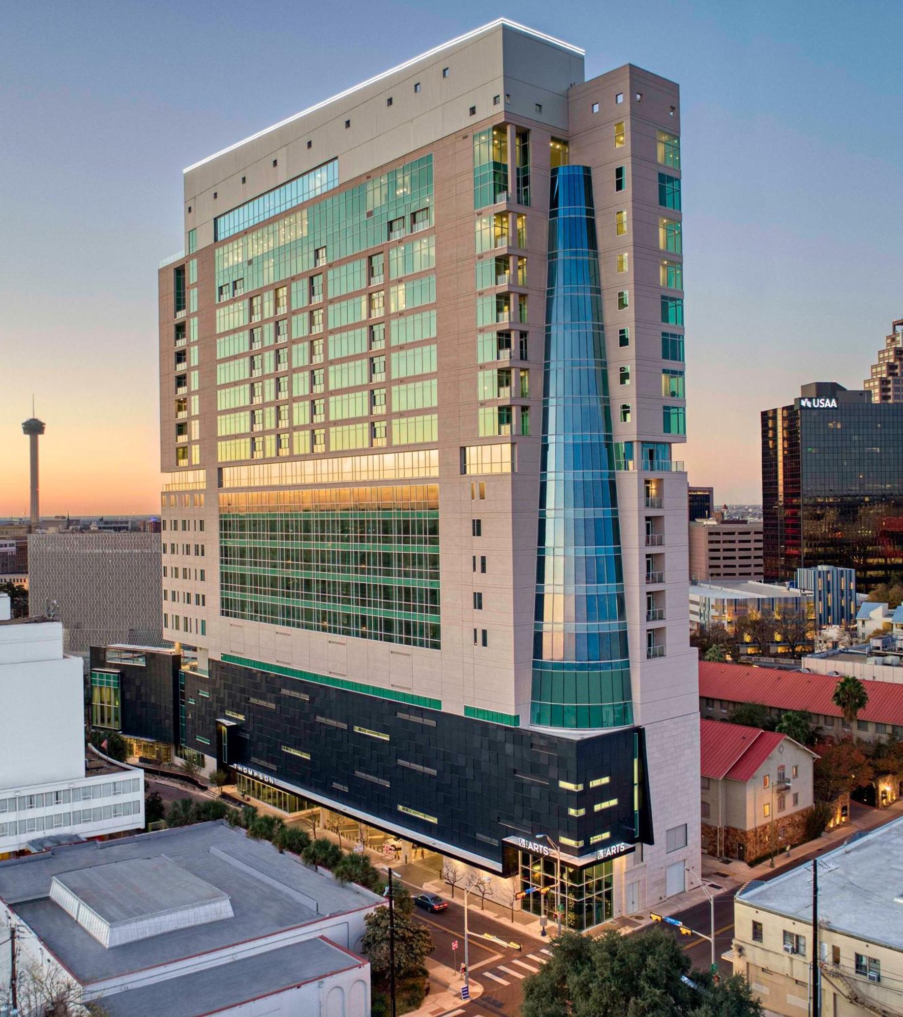 Thompson San Antonio - Riverwalk, By Hyatt Hotel Exterior photo