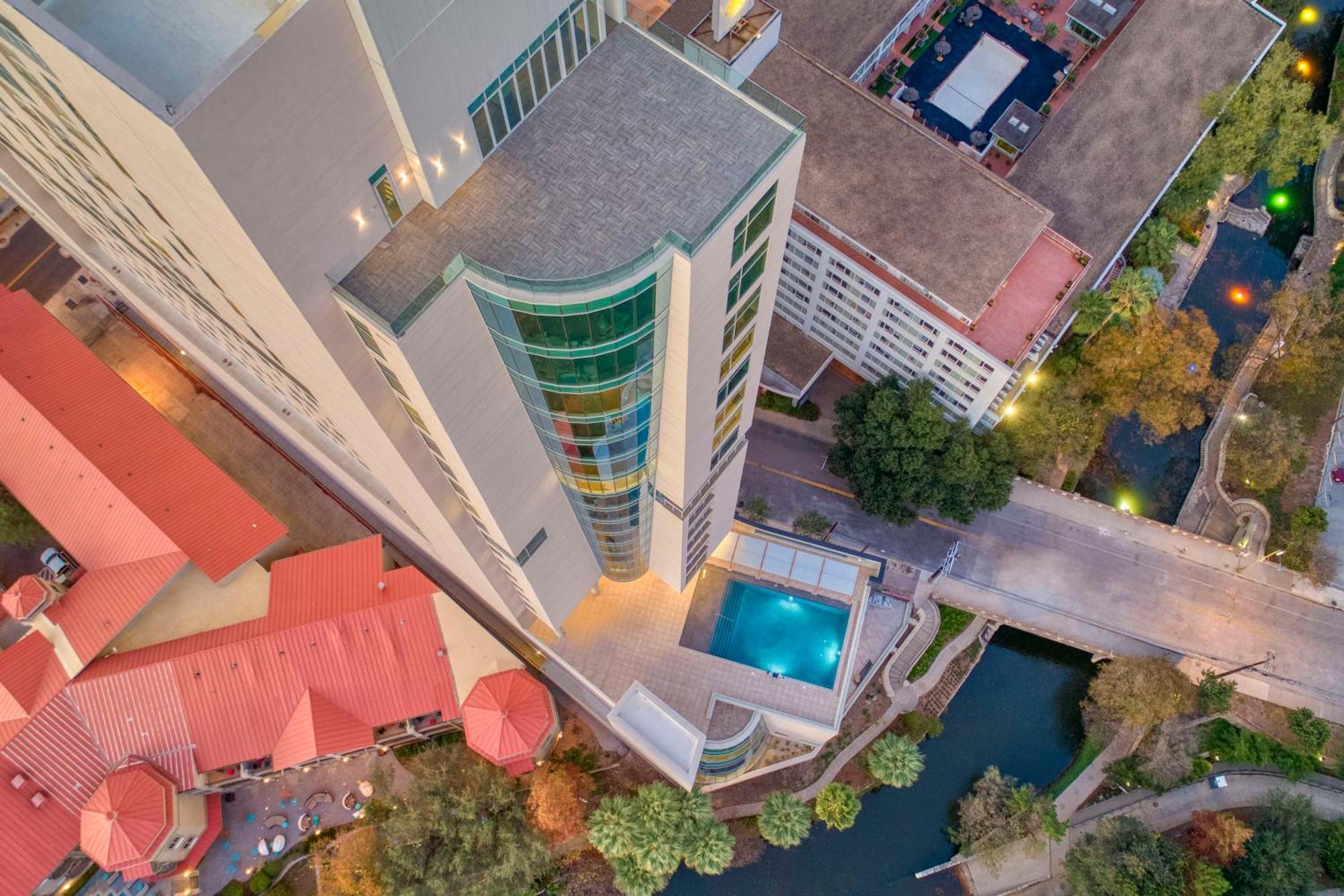 Thompson San Antonio - Riverwalk, By Hyatt Hotel Exterior photo